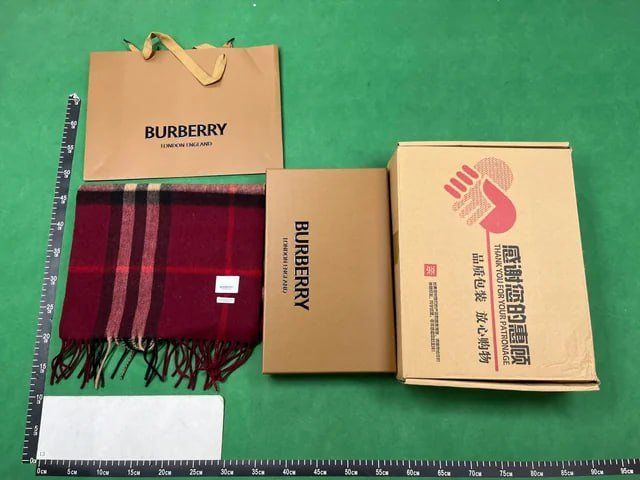 Burberry scarf （8 style）