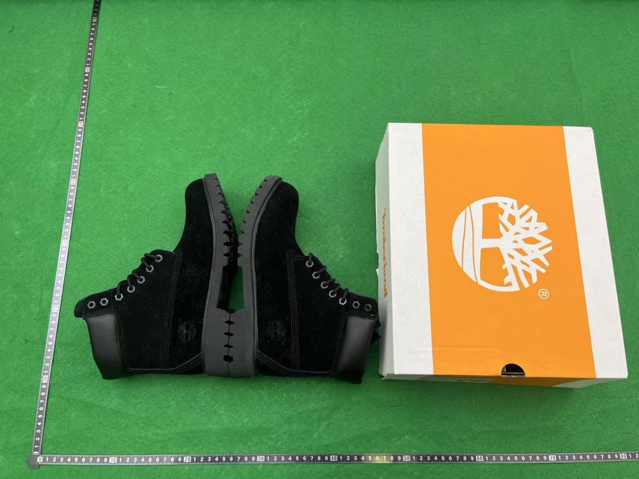 LV x Timberland（ 32 style OG）